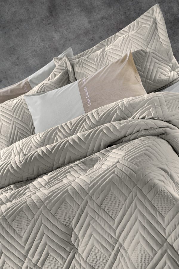 Guy Laroche Πάπλωμα Υπέρδιπλο 220x240 Eden 1111086121009 Beige - Image 2